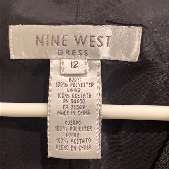 Dress - Picture 3 of 8